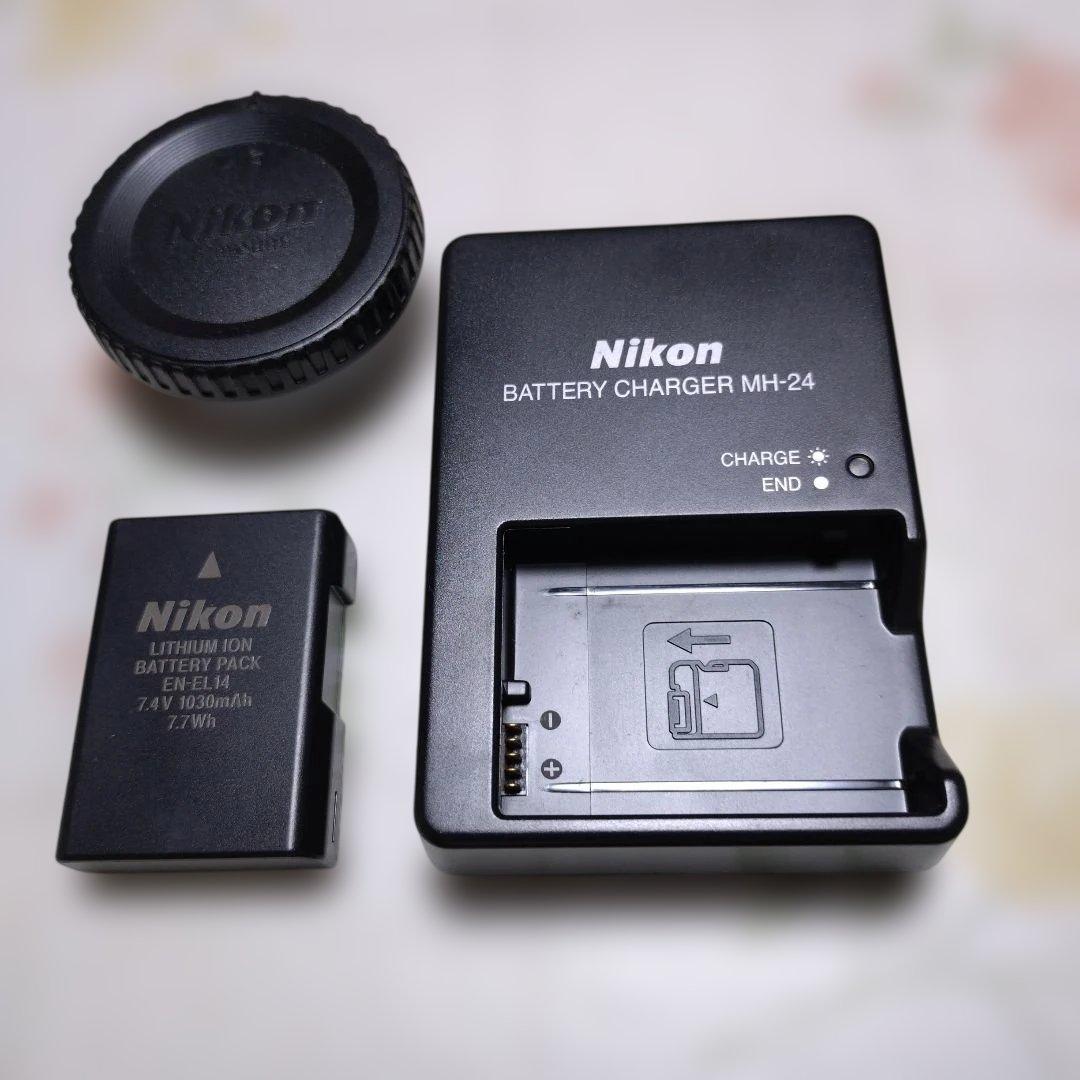 Nikon デジタル一眼レフカメラ　D3100