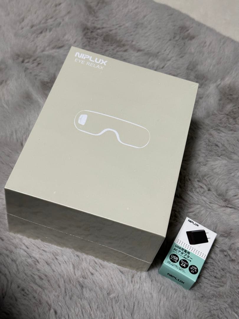 アイマッサージャー NIPLUX Eye Relax NIPLUX公式店】NIPLUX EYE RELAX│加圧と温熱で目元じんわ～り