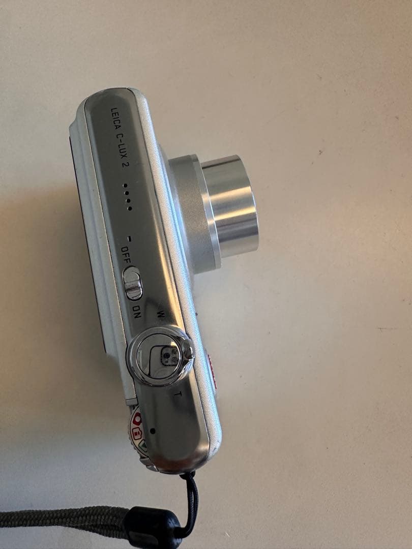 Leica C-LUX2シルバー バッテリーチャージャー付き