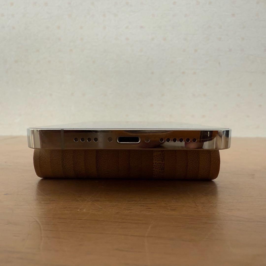● 美品 iPhone 12 Pro Max シルバー 256GB