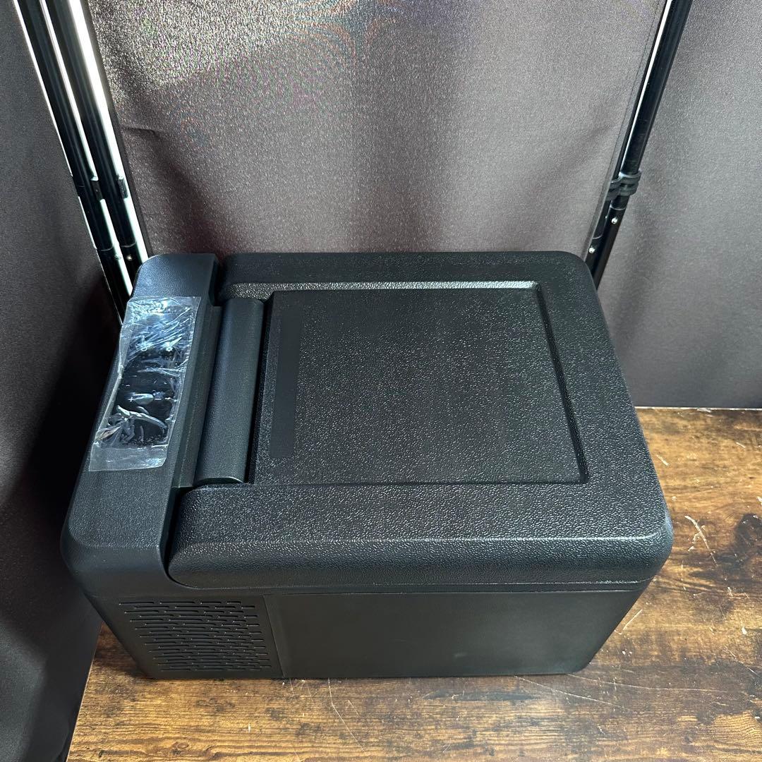 【美品】VERSOS ベルソス 9L 車載用冷蔵冷凍庫 VS-CB009