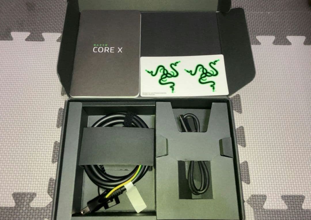 Razer Core X eGPUボックス　外付けGPU