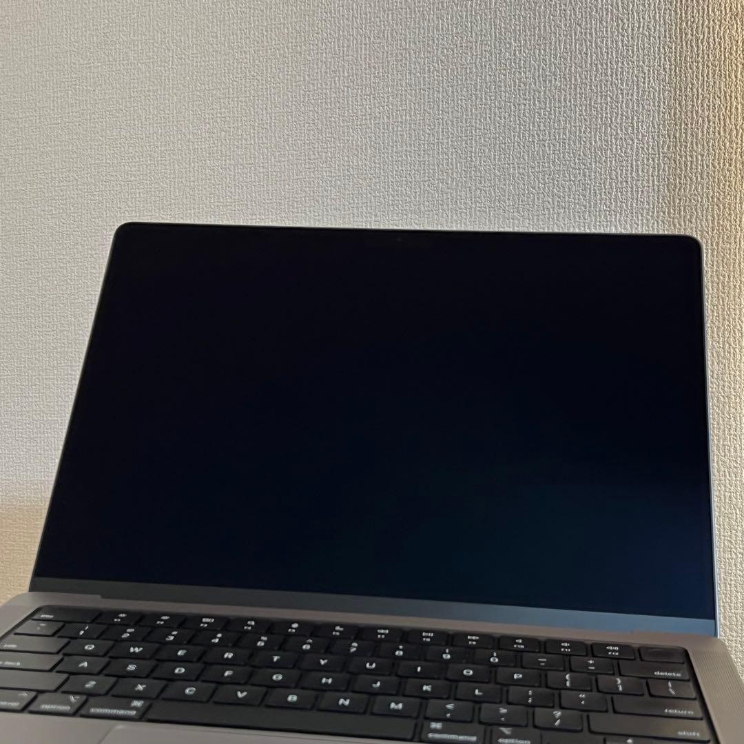 ★ MacBookPro M2 Pro16GB/512GB USキー美品