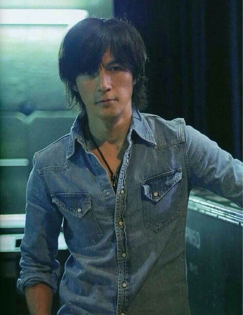 B'z 稲葉浩志 着用 remi relief レミレリーフ デニムシャツ - メルカリ