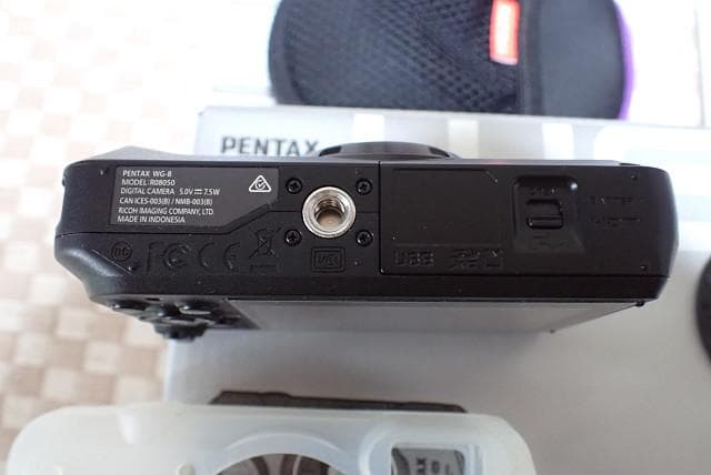 新同品！！PENTAX WG-8 防水カメラ グリーン直販限定品！海水使用なし！