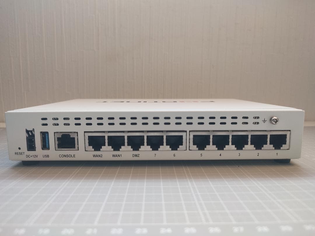 動作品 Fortigate-60E v7.4.8 (FG-60E) #9 - メルカリ