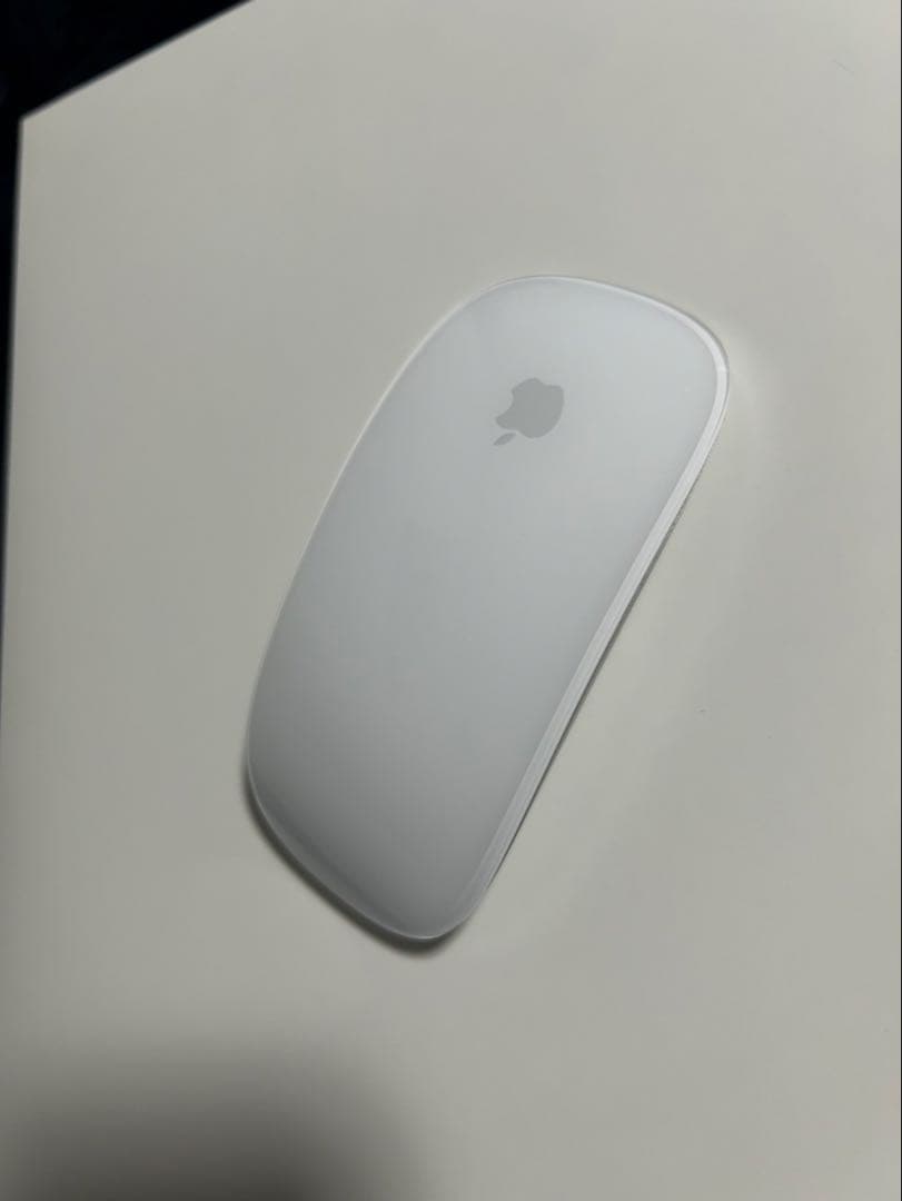 13インチMacBook Air M4チップ　Magic Mouse2