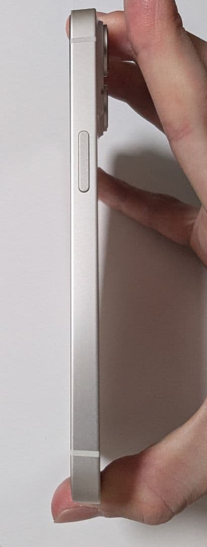 iPhone 14 128GB スターライト