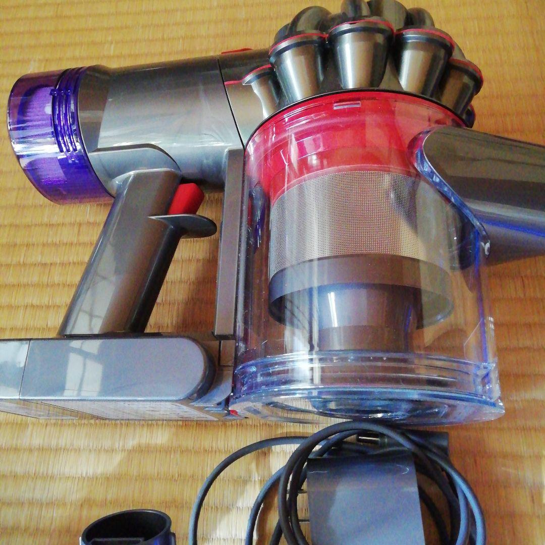 ダイソン掃除機　V8