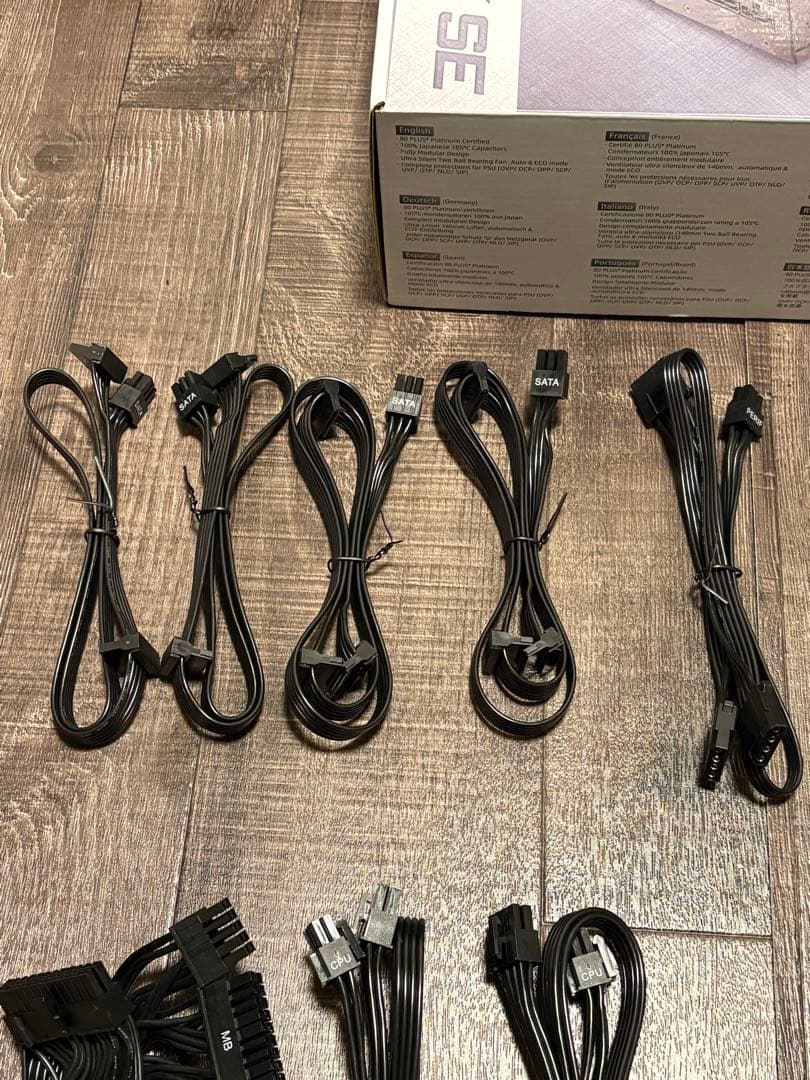 SUPER FLOWER SF-1000F-14MP 1000W電源