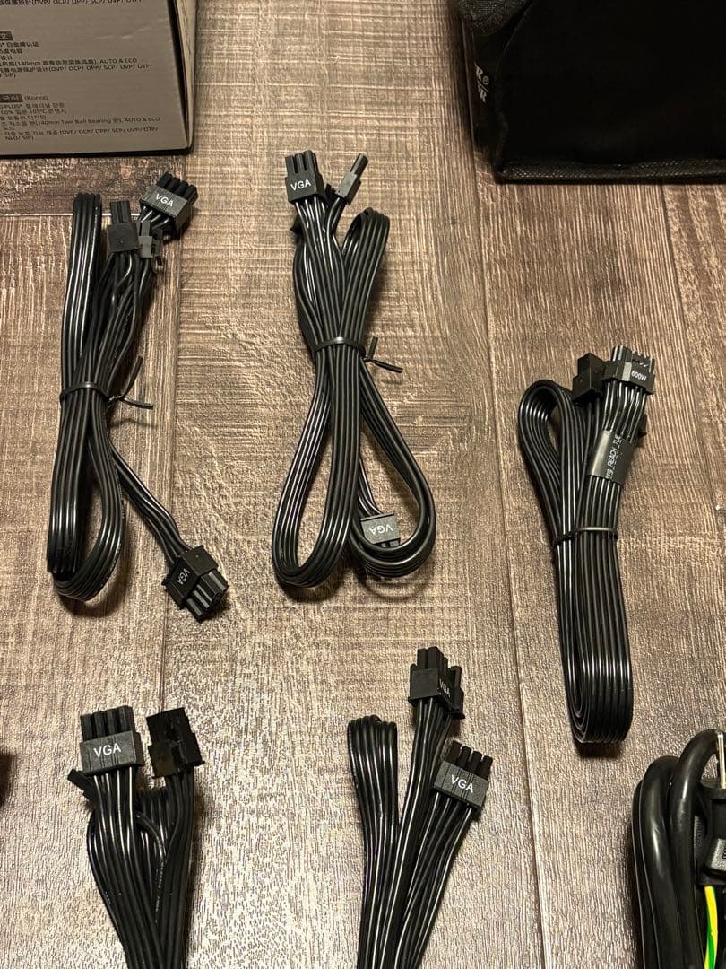 SUPER FLOWER SF-1000F-14MP 1000W電源