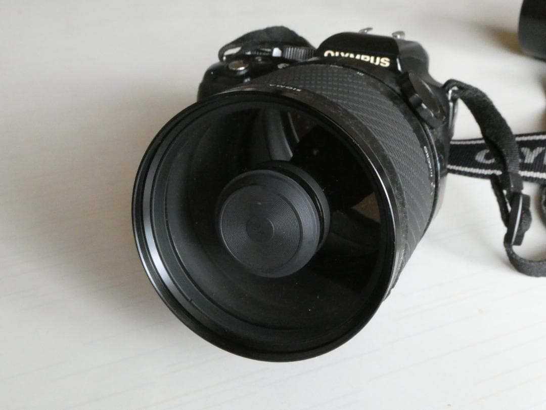 OLYMPUS E-500 デジタル一眼レフカメラ