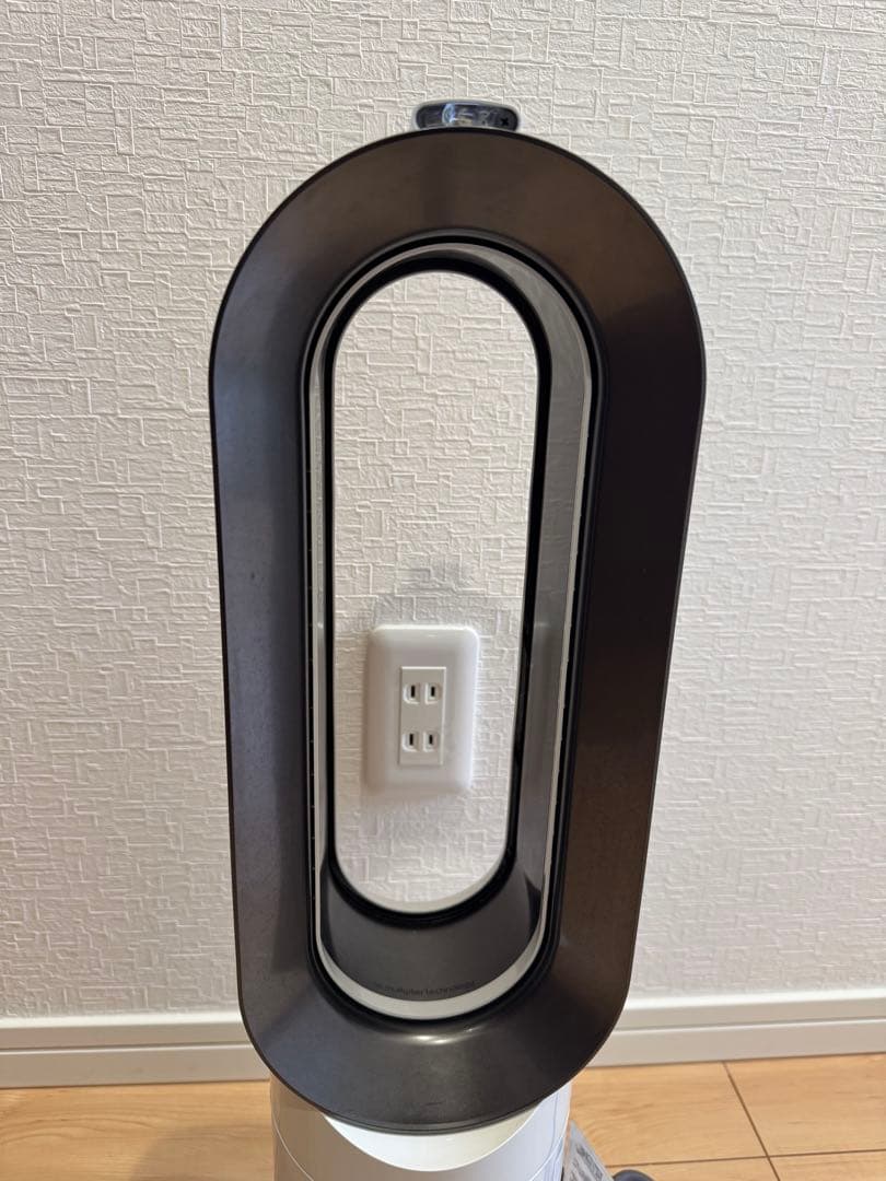 *良品*Dyson AM09 Hot+Cool ファンヒーター( リモコン付き)