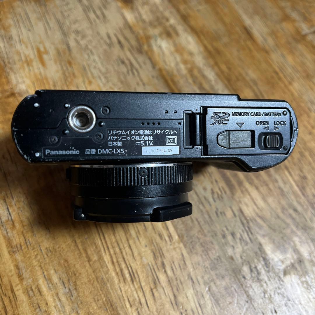 Panasonic LUMIX LX5 動作中　アクセサリー多数付き