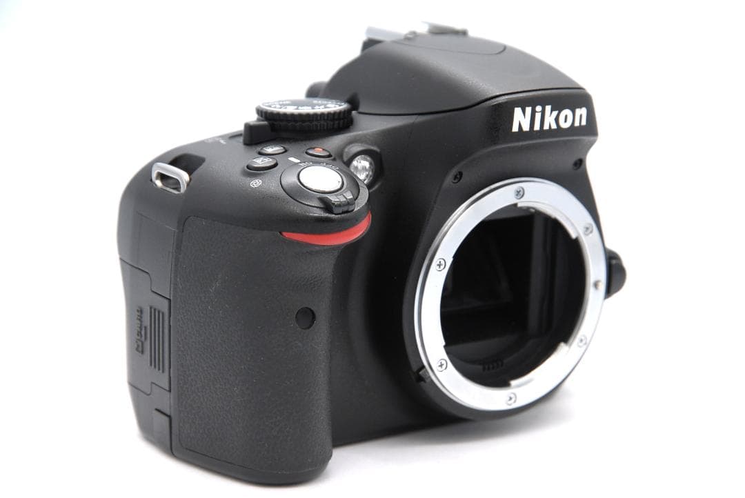 Nikon D5100 ボディ 通電確認済み デジタル一眼レフ 一眼レフ ボディ