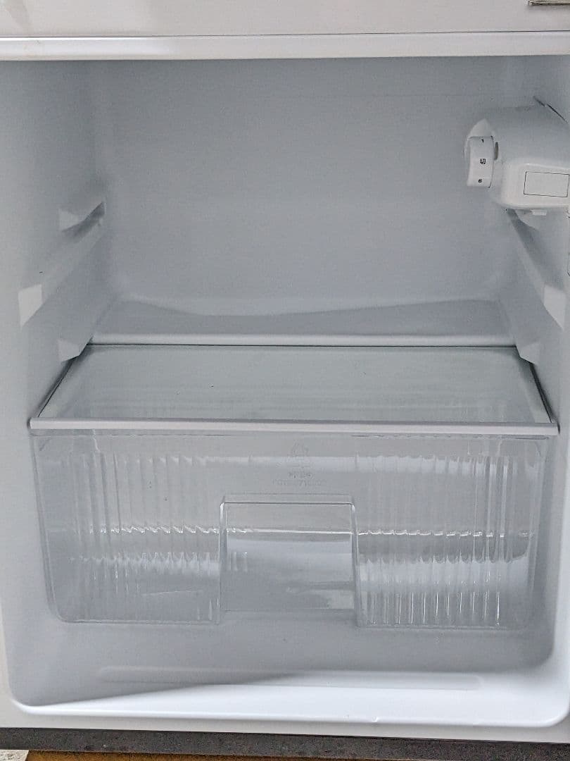 comfee ノンフロン冷凍冷蔵庫　90L　RCT90BL　2024年製