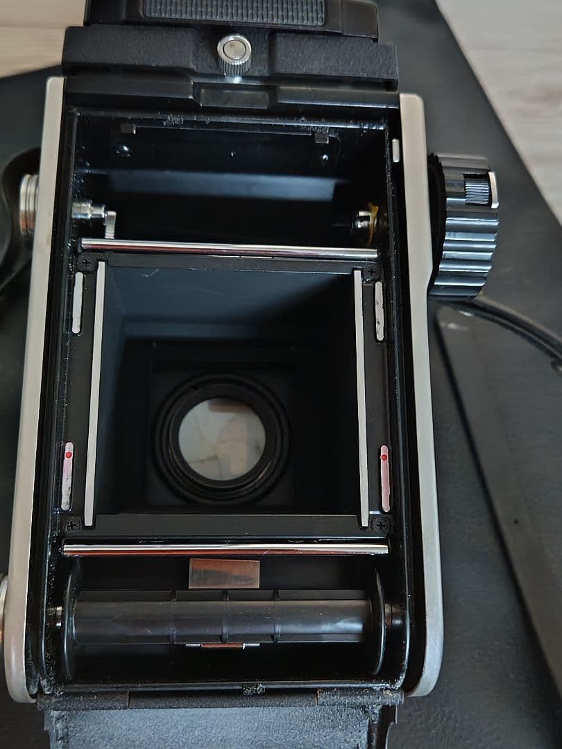 MAMIYA C220 PROFESSIONAL 二眼レフ