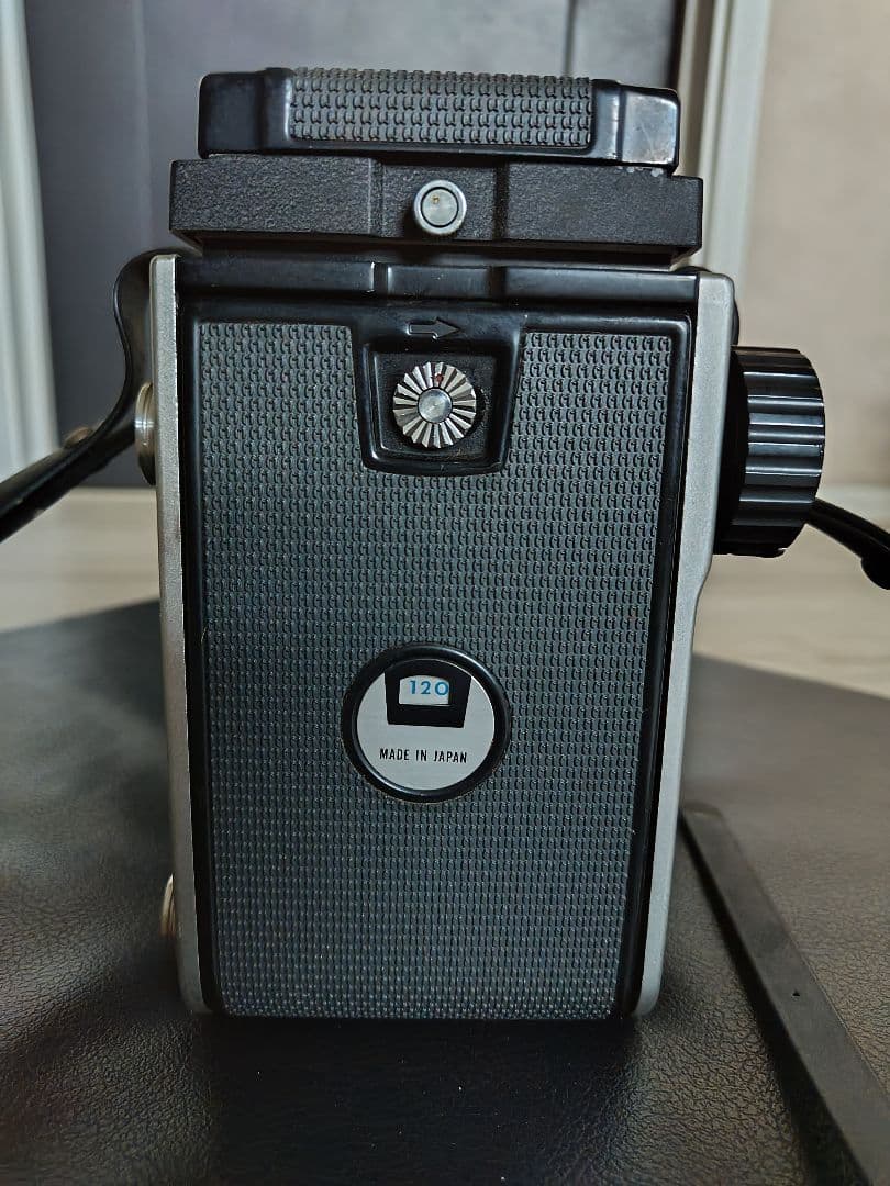 MAMIYA C220 PROFESSIONAL 二眼レフ