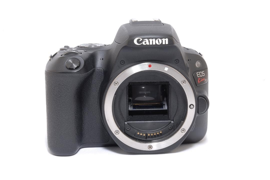 ⭐️美品　すぐに始めれる　Canon Kiss X9 標準レンズセット