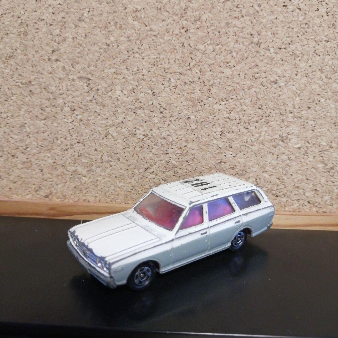 日本製 トミカ No.102 日本航空 セドリックワゴン 連絡車 黒箱トミカ