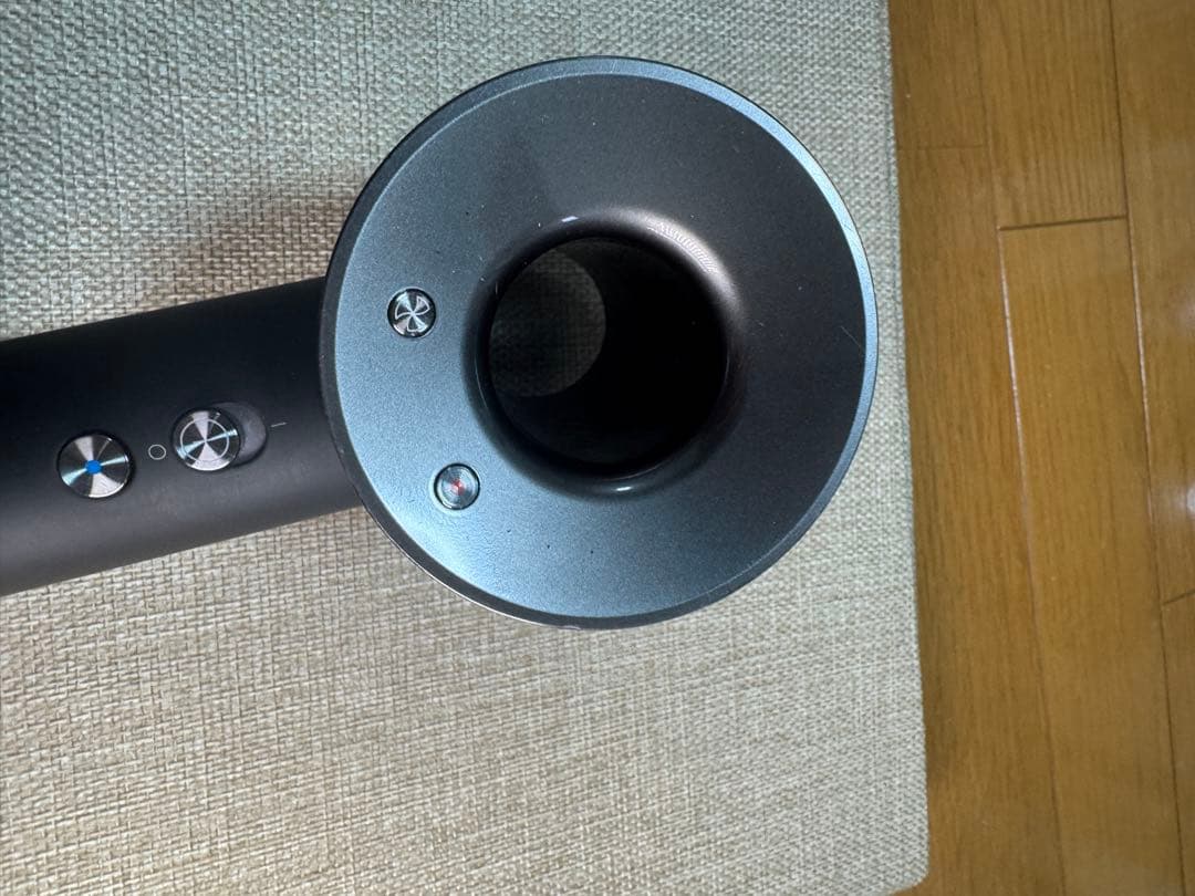 dyson ドライヤー hd08 ダイソン Dyson Supersonic™ヘアドライヤー ブラック／ニッケル (HD08 ULF BBN