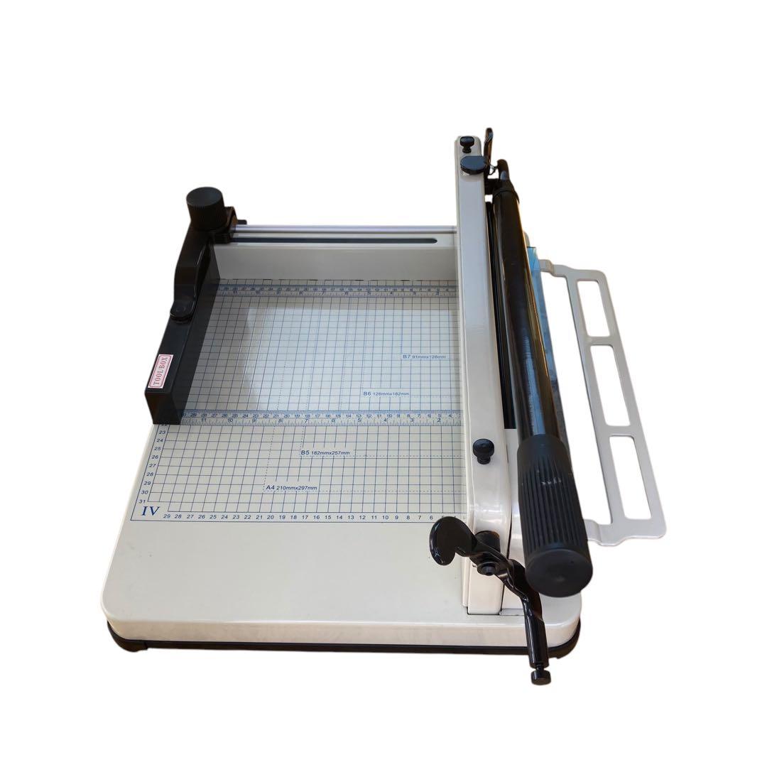 中古品】ダイシン商事 大型裁断機 ペーパーカッター DS-858A4