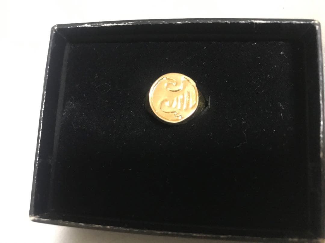 うみねこのなく頃に】右代宮家当主の指輪 - メルカリ