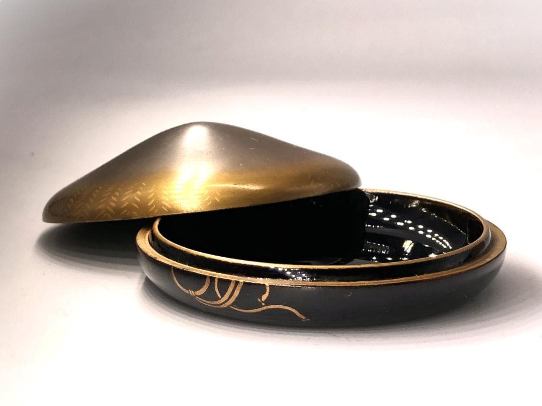 本漆塗 陣笠香合/合子 】 時代品 桐箱付き