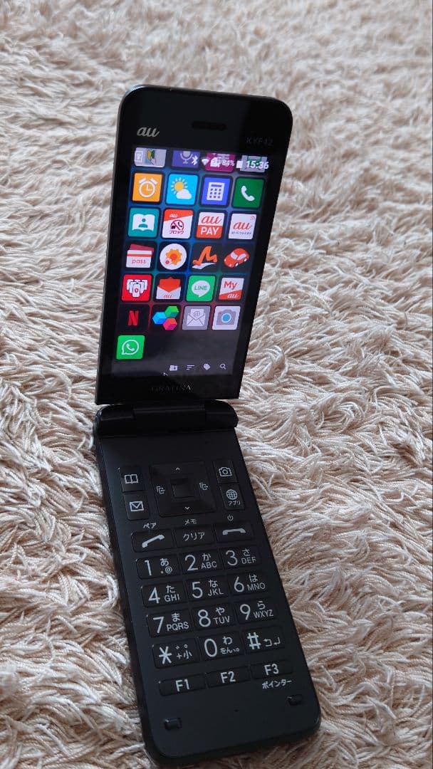 Kyocera KYF42 LINEとアプリストア OK!