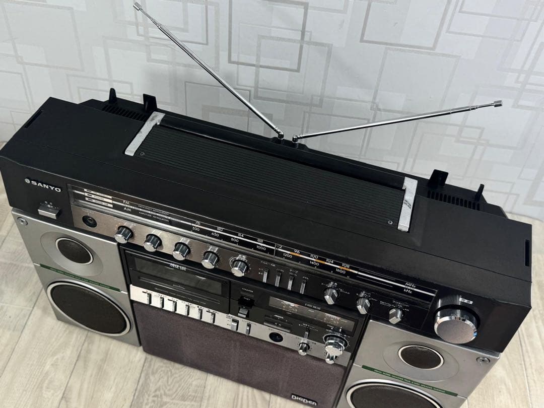 【動作品】希少 大型 ラジカセ SANYO サンヨー MR-X20 昭和レトロ