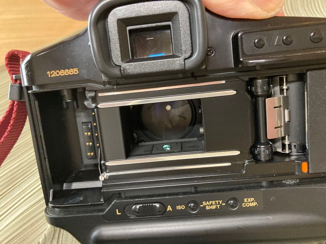 完動美品Canon T-90セット　フィルム一眼レフの最高峰