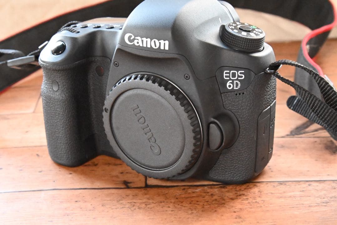 Canon EOS 6D デジタル一眼レフ 本体（ボディのみ）フルサイズセンサー