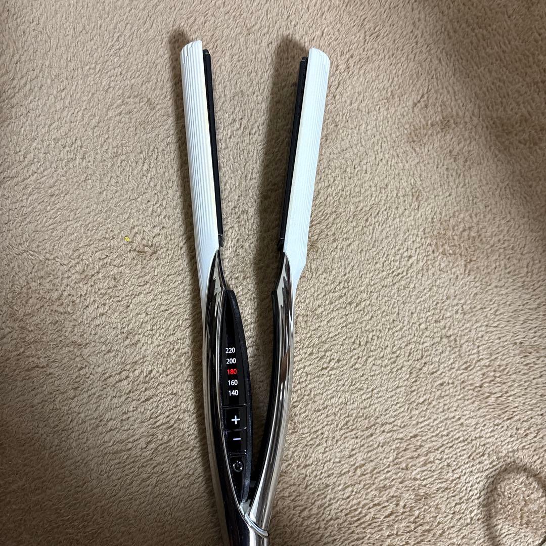 【お値下可能】ReFa ストレートヘアアイロン ホワイト/シルバー