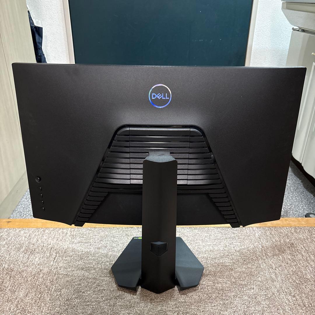 【美品】Dell 27インチ144hz 湾曲ゲーミングモニター S2721HGF