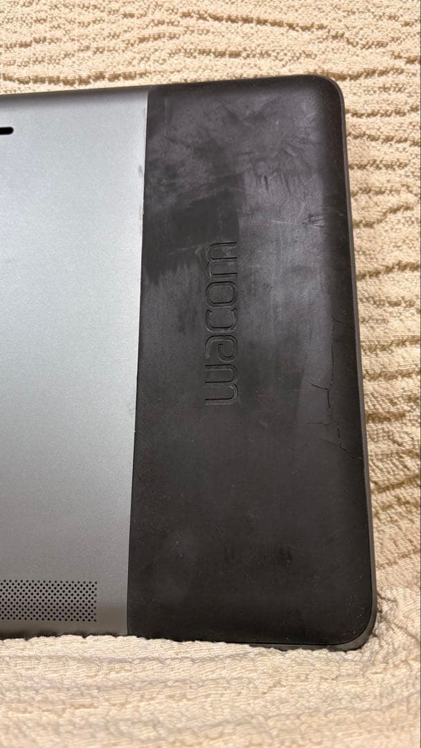 液タブ　WACOM Cintiq Companion Hybrid 13.3型