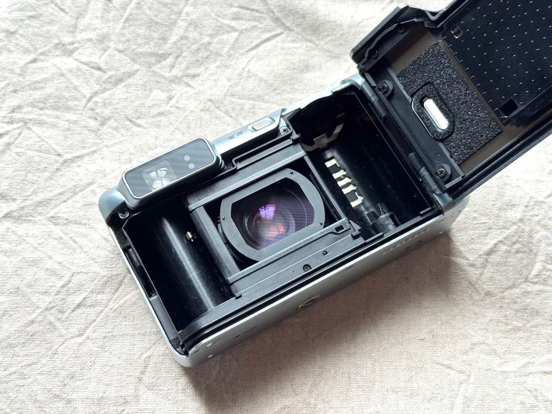 ⌘完動品！ 作例あり 電池付き！ FUJIFILM Natura S⌘