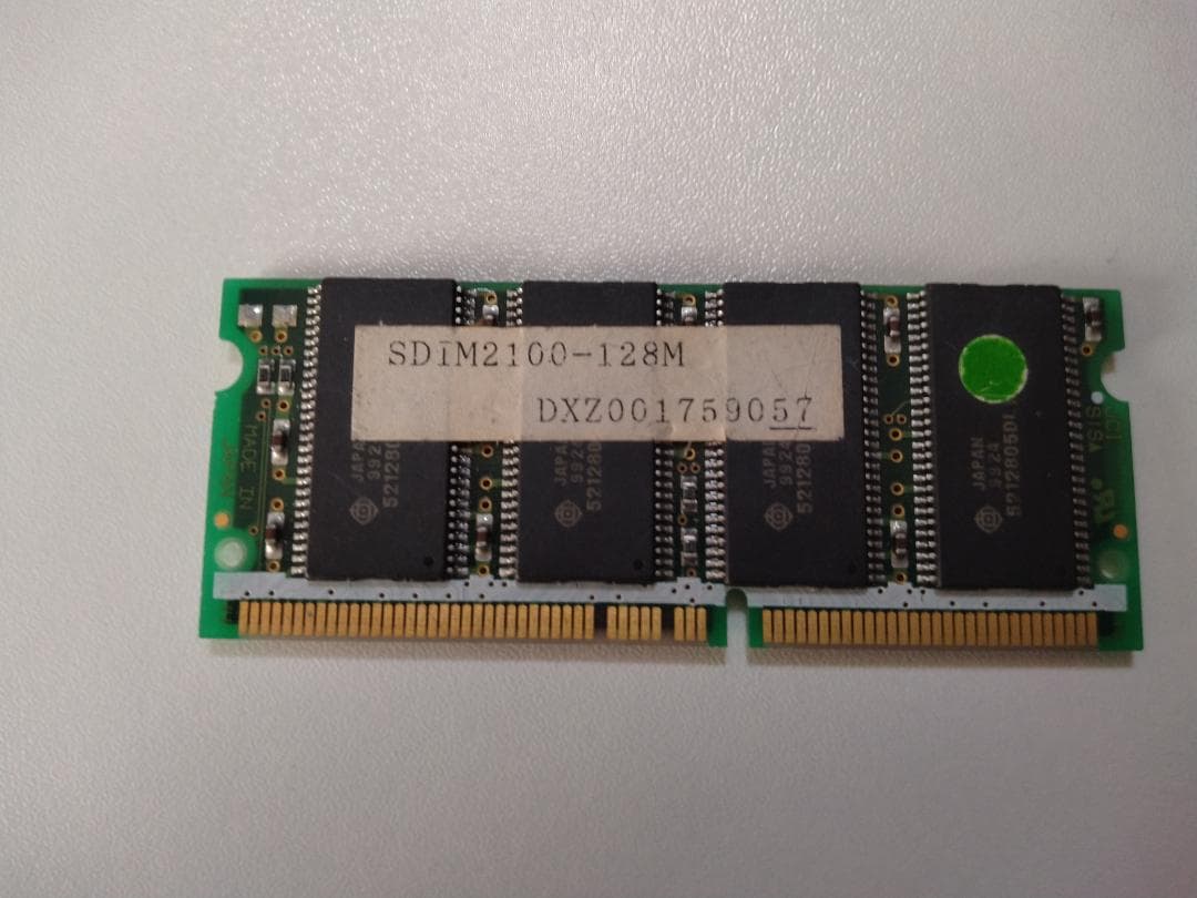 DDR 128 SDRAMメモリ 日本製