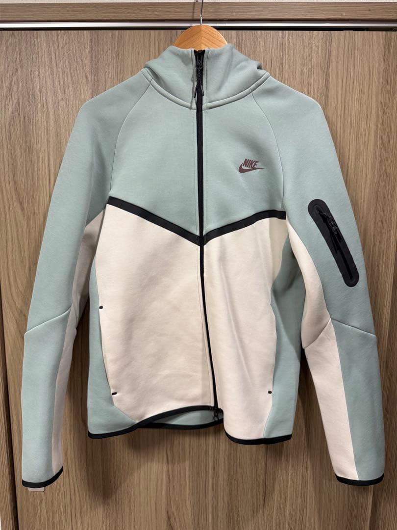 Nike フルジップジャケット ミントグリーン NIKE ボアジャケット Mサイズ 新品未使用未着用品リバーシブル防寒防風