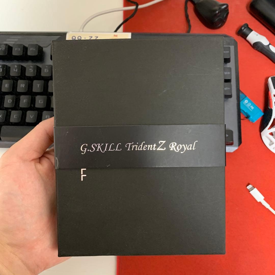 メモリー G.SKILL TridentZ  32GB DDR4 4000MHz