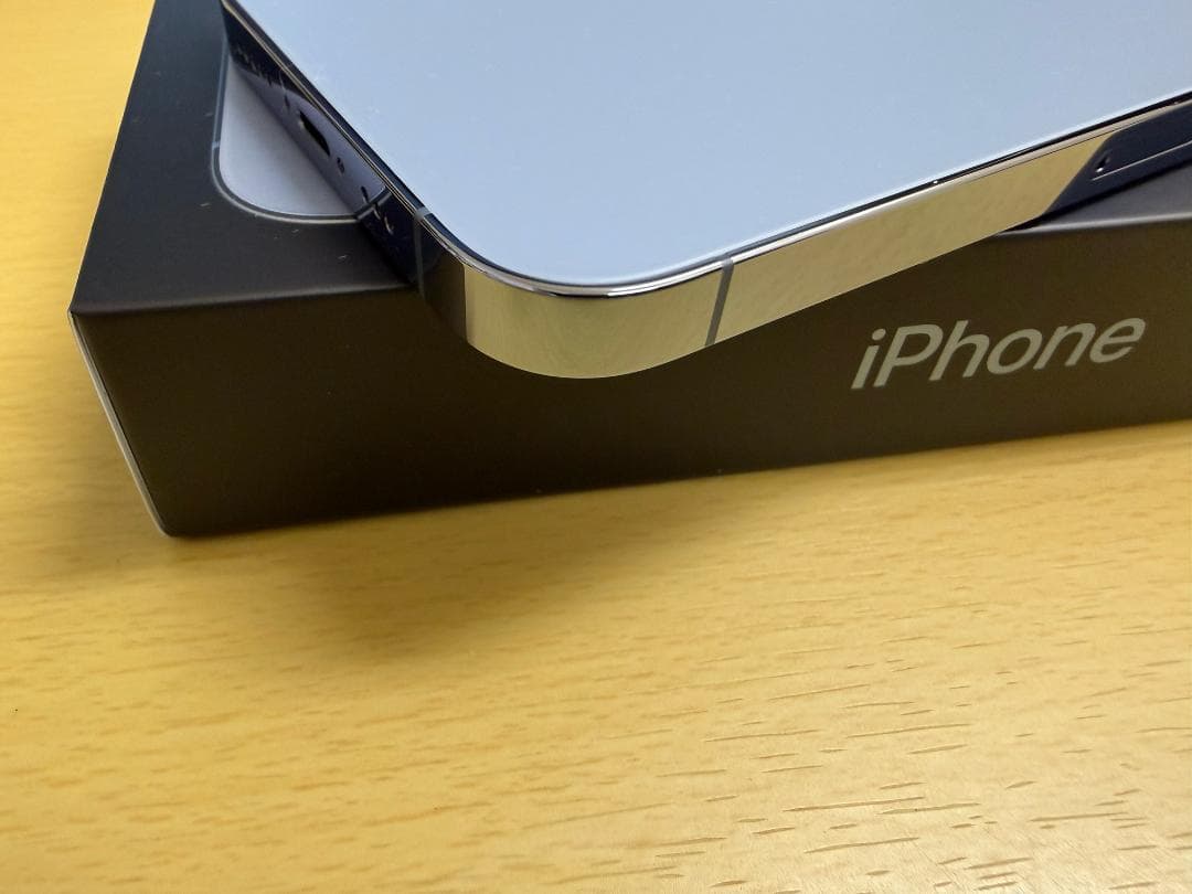 【美品】iPhone13 Pro 本体 256GB シエラブルー　SIM フリー