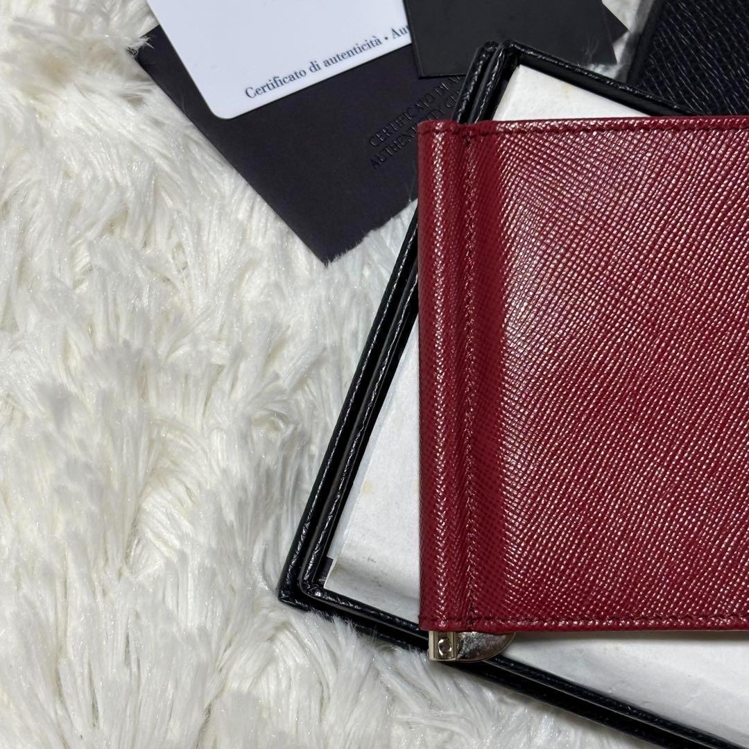 未使用⭐️プラダ 2M1077 サフィアーノ マネークリップ ロゴ金具