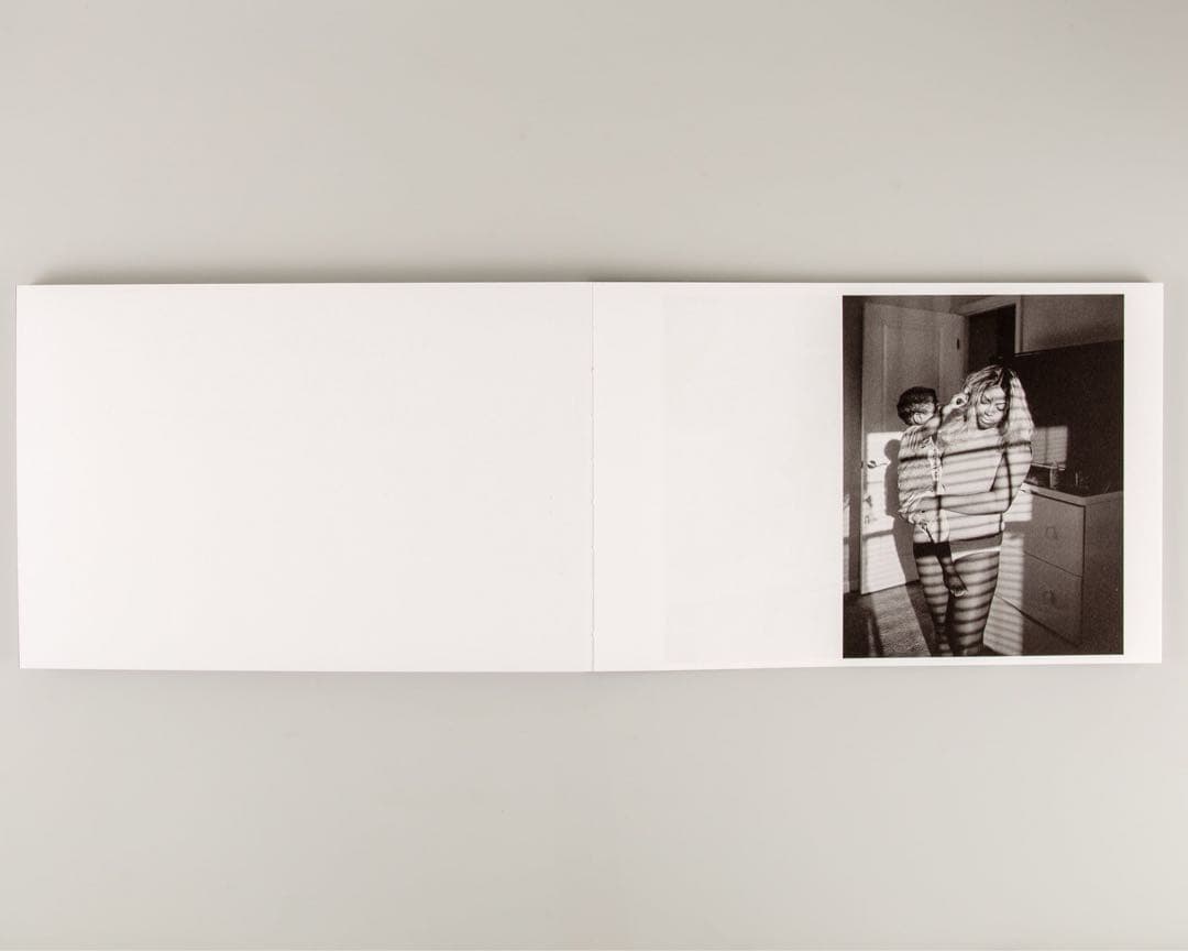 絶版‼️ Sasha Phyars-Burgess 写真集