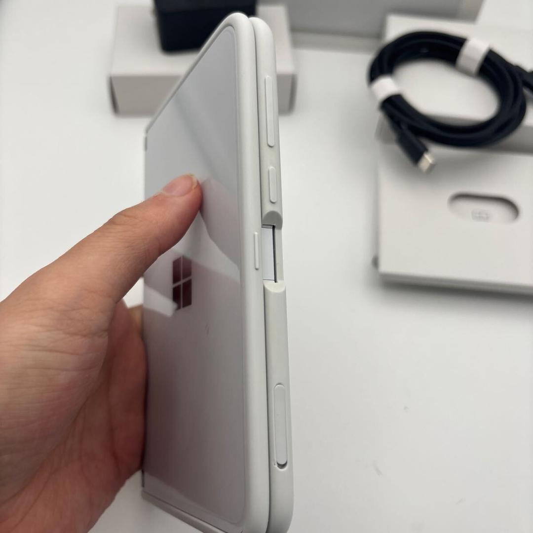 hayatetsu様 マイクロソフト サーフェス デュオ 256GB AT&T - メルカリ