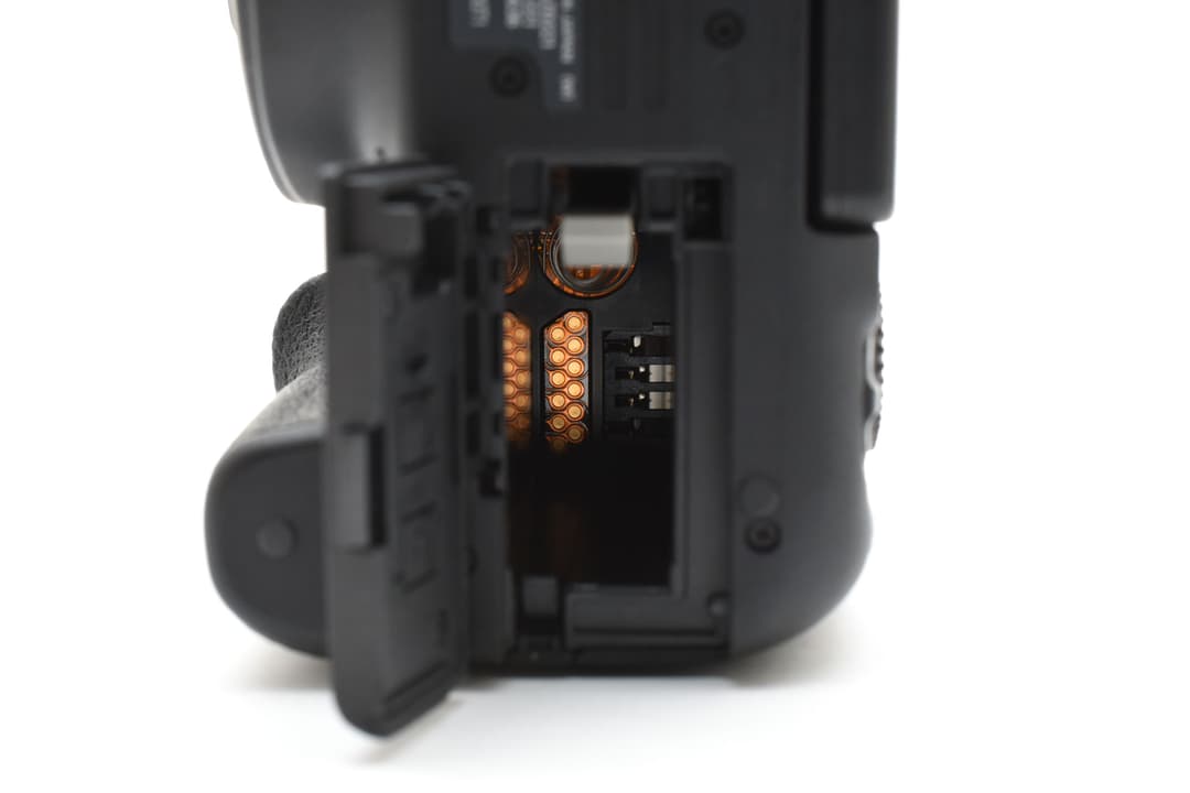 美品 Canon キャノン EOS 8000D レンズキット #9205