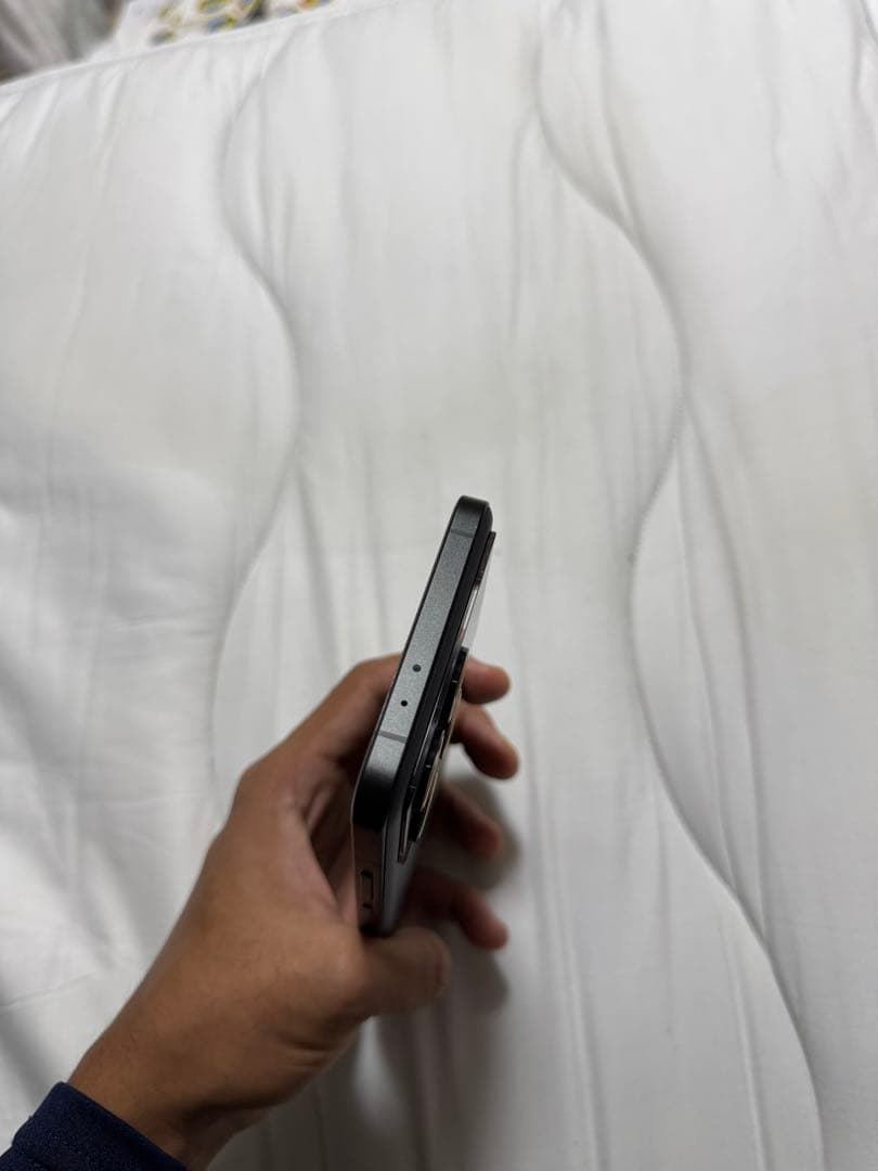 携帯電話本体 POCO F6 Pro 512Gb/12Gb