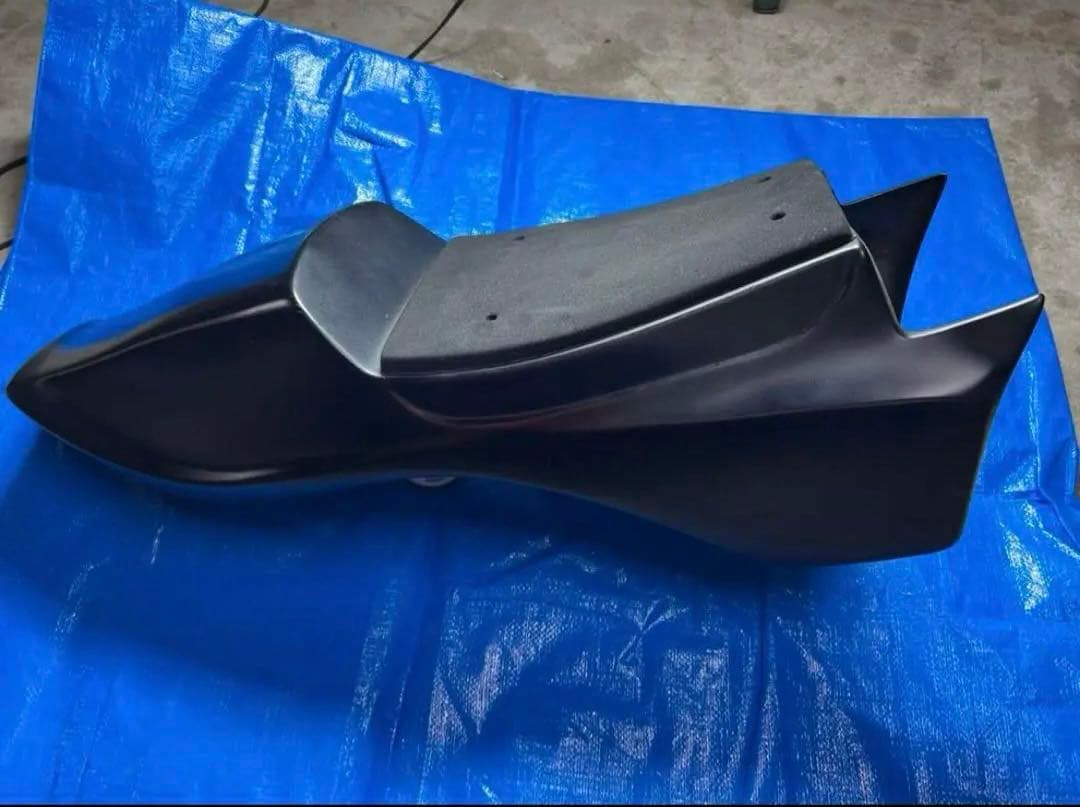 reo様 専用 エイプ50 スペンサーレプリカ シートカウル - メルカリ