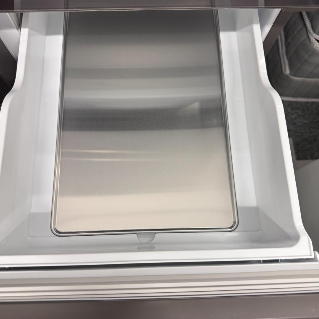 三菱ノンフロン冷凍冷蔵庫 MR-WZ61M-H形 608L 2025年製