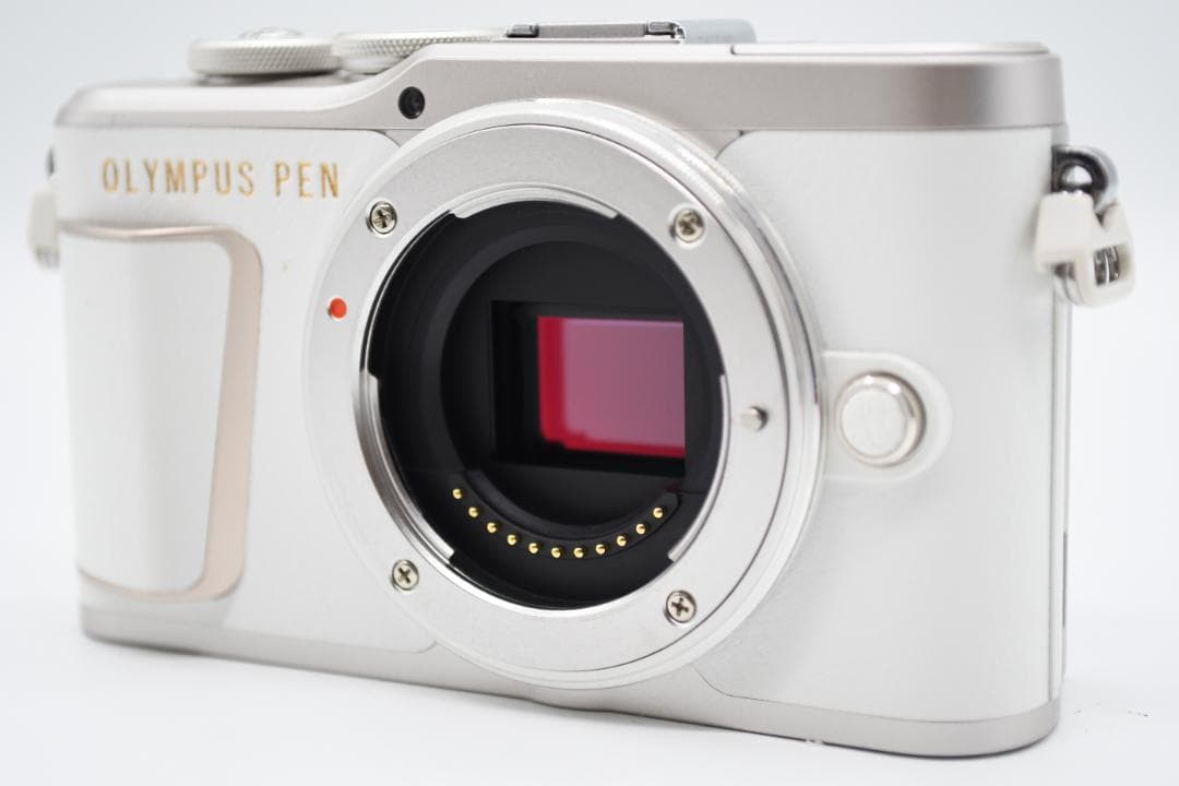 ★ほぼ新品★ OLYMPUS オリンパス PEN E-PL10 ホワイト 即発送