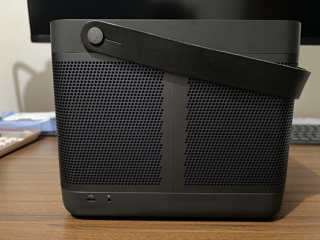 Bang & Olufsenのbluetooth スピーカーBeolit20