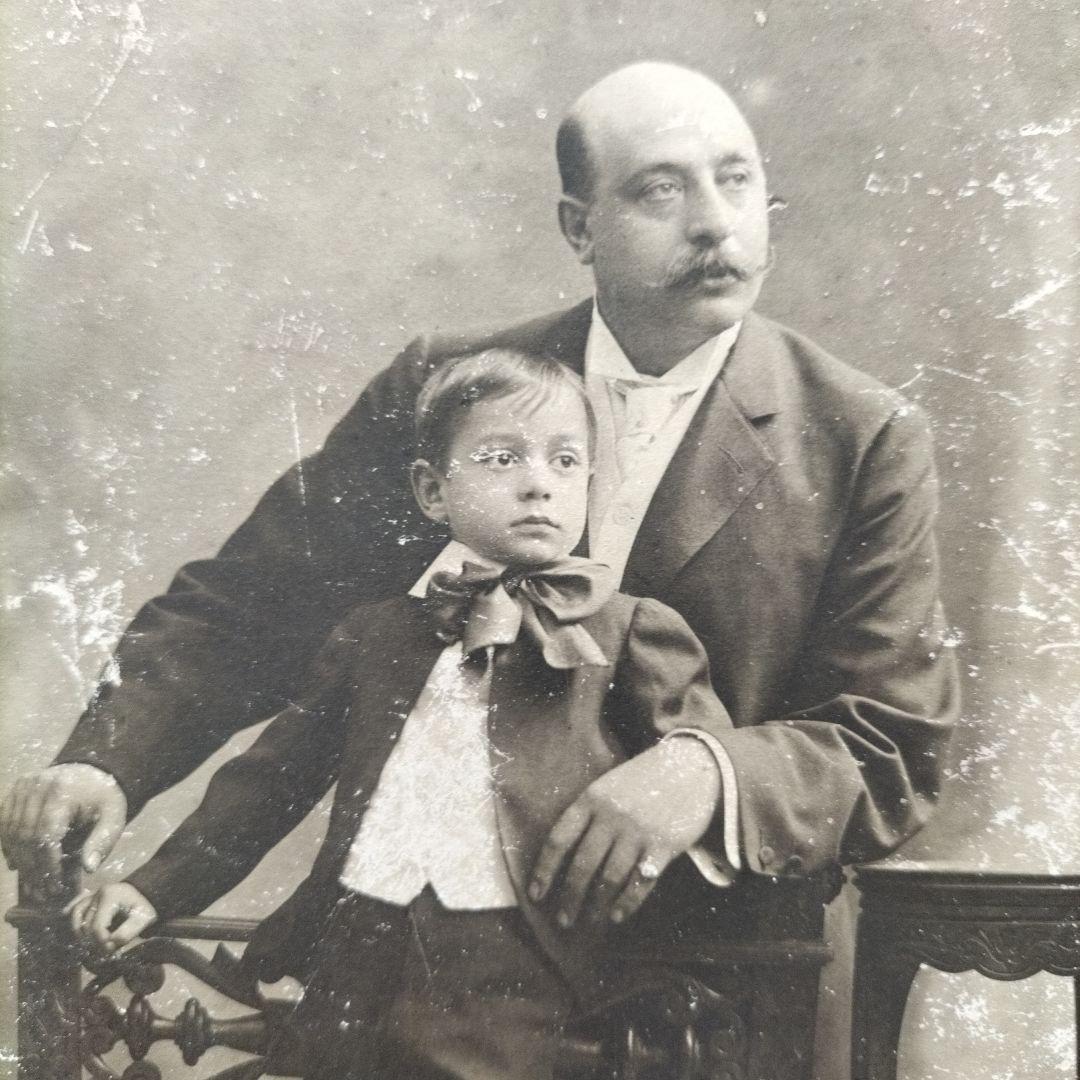 イタリアのアンティーク 肖像写真(1890年代後半～1900年代初頭？）の